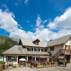 https://hotel-restaurant-le-chamois.fr-provencehotel.com
